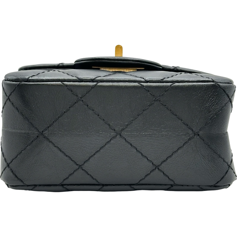【今週末までお値下げ】 シャネル2.55チェーンショルダーバッグ シャネル CHANEL 2.55 チェーンショルダーバッグ AS1961 30番台