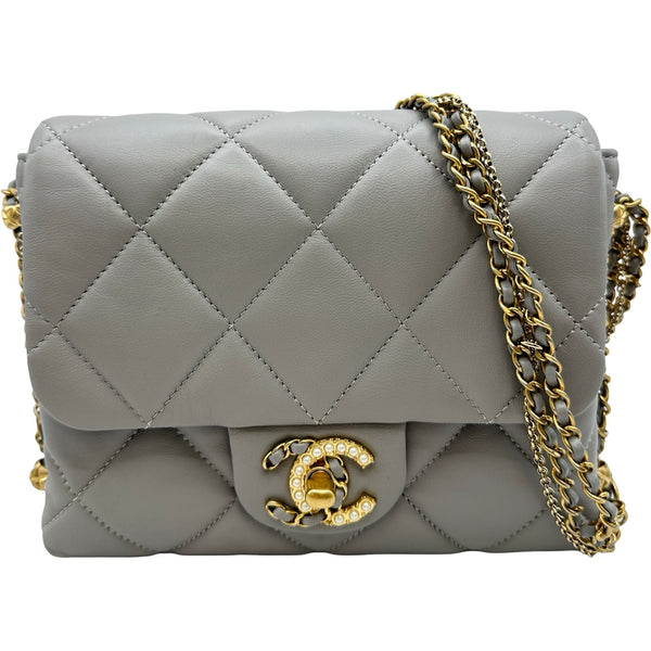 シャネル CHANEL マトラッセココマークチェーンショルダーバッグ