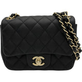 シャネル CHANEL ミニマトラッセ A35200 26番台 ブラック ゴールド金具 キャビアスキン レディース ショルダーバッグ