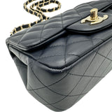 シャネル CHANEL ミニマトラッセ A35200 29番台 ネイビー ゴールド金具 ラムレザー レディース ショルダーバッグ