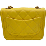 シャネル CHANEL マトラッセミニフラップバッグ 30番台 イエロー ゴールド金具 ソフトキャビアスキン レディース ショルダーバッグ