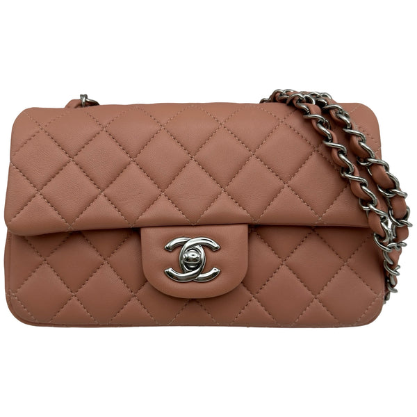 CHANEL（シャネル）　マトラッセ シャネル CHANEL ミニマトラッセ20 A69900 サーモンピンク ラム