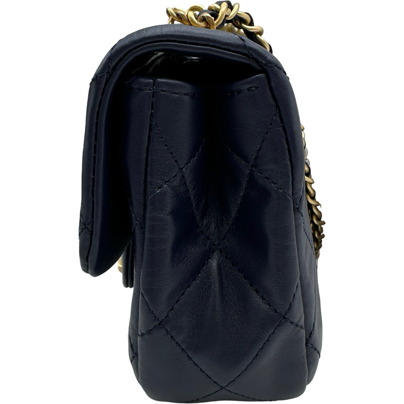 シャネル CHANEL マトラッセフラップショルダーバッグ AS2210 30番台