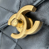 シャネル CHANEL マトラッセロゴチャームチェーンショルダー AS4986 ブラック ゴールド金具 ラムスキン レディース ショルダーバッグ