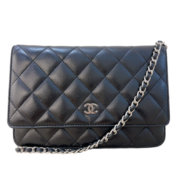 シャネル CHANEL マトラッセ チェーンウォレット A33814 ブラック　シルバー金具 ラムスキン レディース ショルダーバッグ