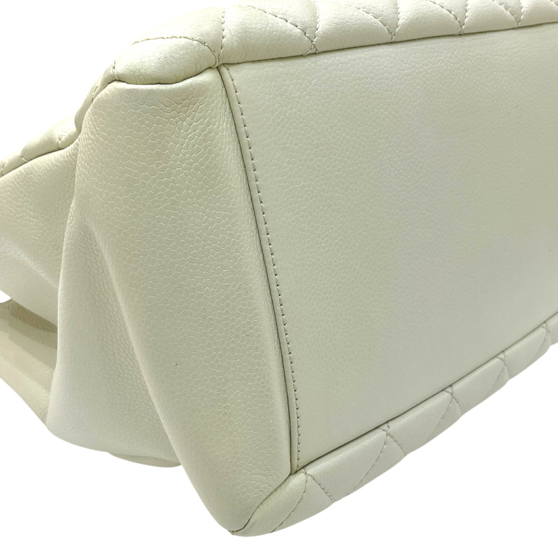 シャネル CHANEL GST チェーントートバッグ A50995 12番台 アイボリー シルバー金具 キャビアスキン レディース トートバッグ