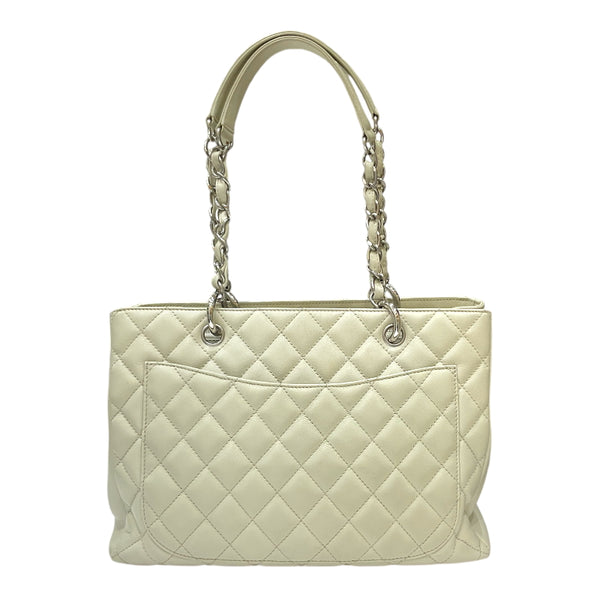 シャネル CHANEL GST チェーントートバッグ A50995 12番台 アイボリー シルバー金具 キャビアスキン レディース トートバッグ