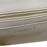 シャネル CHANEL ミニマトラッセ A35200 アイボリー　シルバー金具 カーフ レディース ショルダーバッグ
