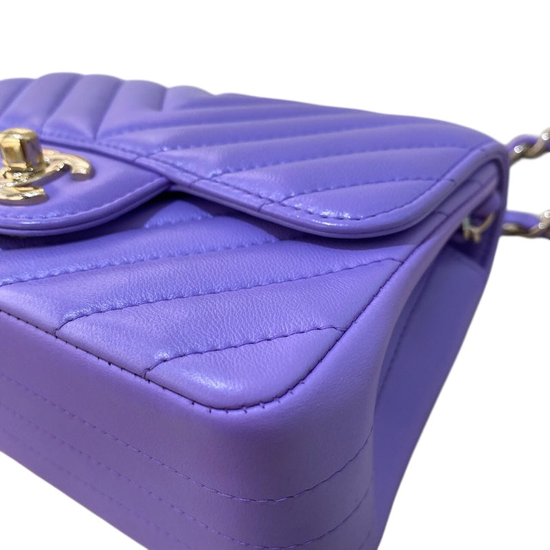 シャネル CHANEL ミニマトラッセ18 A35200 パープル/SV金具 カーフスキン レディース ショルダーバッグ