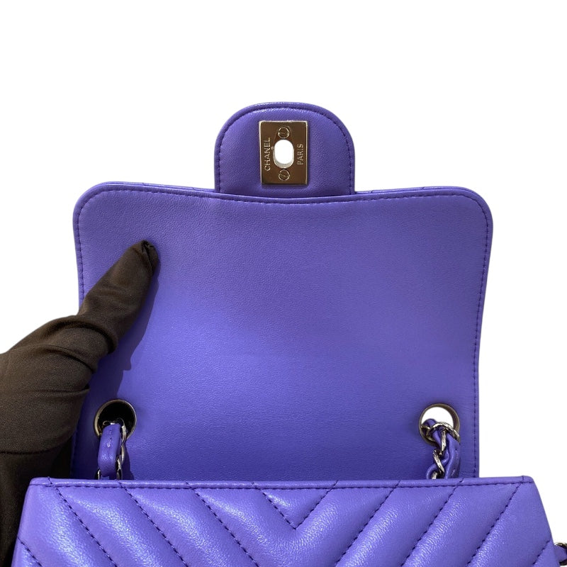 シャネル CHANEL ミニマトラッセ18 A35200 パープル/SV金具 カーフスキン レディース ショルダーバッグ