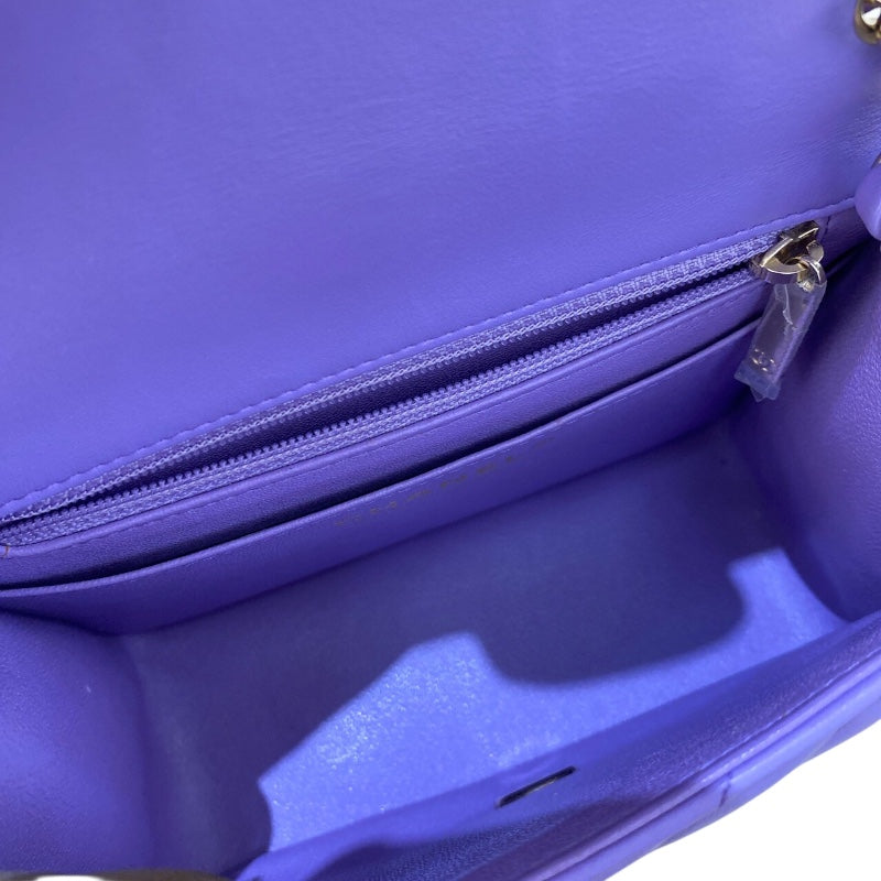 シャネル CHANEL ミニマトラッセ18 A35200 パープル/SV金具 カーフスキン レディース ショルダーバッグ