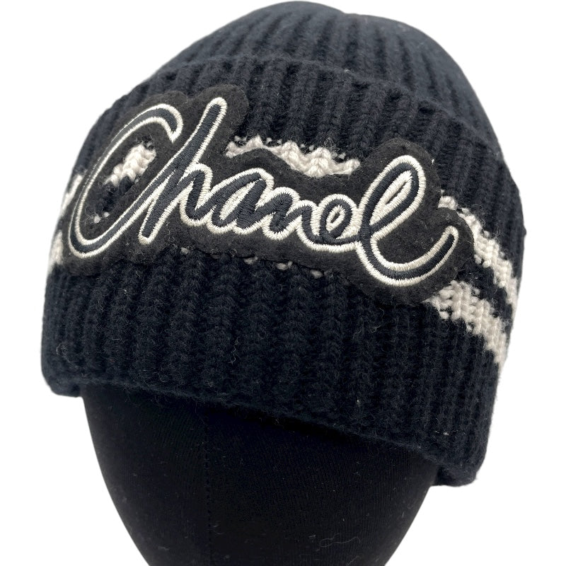 シャネル CHANEL ロゴワッペンニットキャップ ブラック カシミヤ レディース その他ファッション雑貨