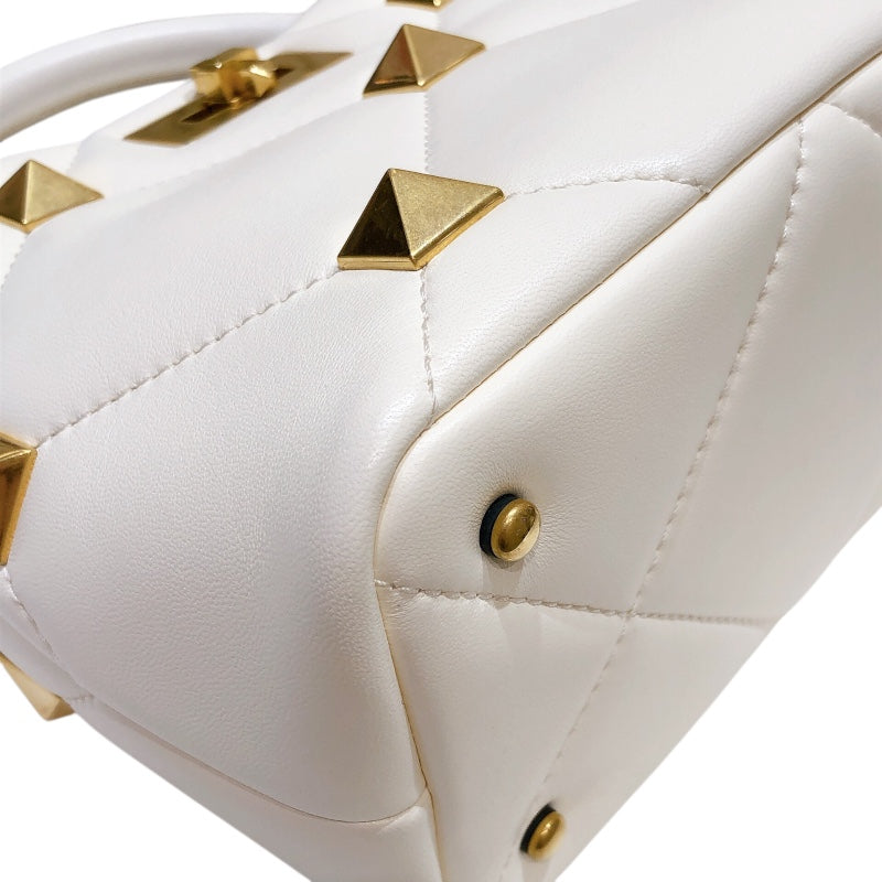 ヴァレンティノ VALENTINO ローマンスタッズ　スモールハンドバッグ WW2B0197BSF レザー レディース ハンドバッグ