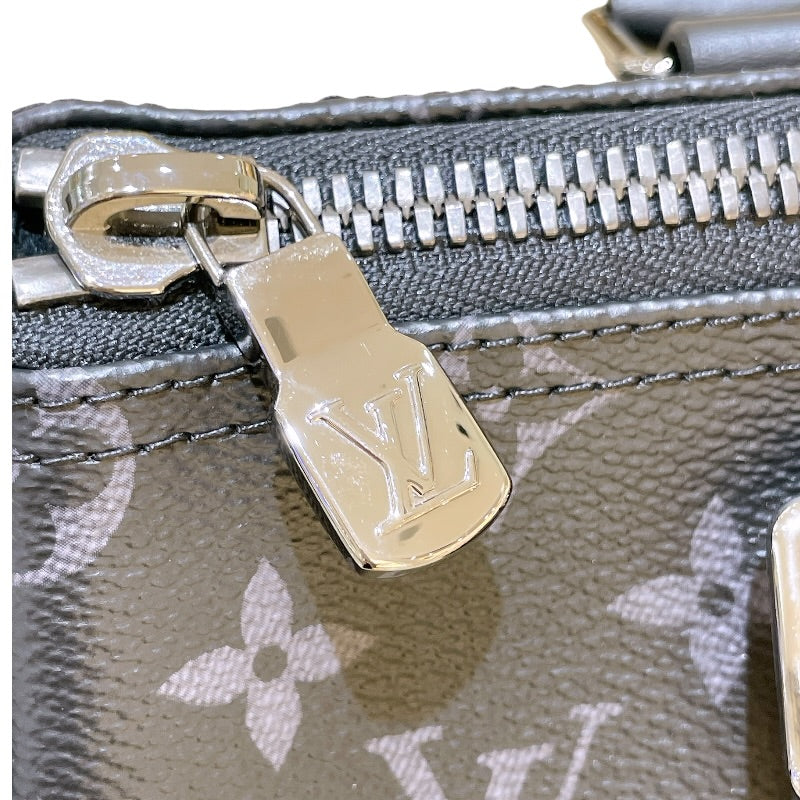 グレー系 モノグラム エクリプス リバース M46271 ルイ・ヴィトン LOUIS VUITTON キーポルバンドリエール25 M46271