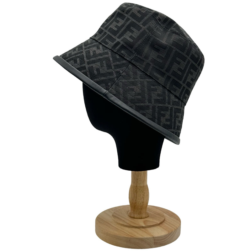 【FENDI】FFモチーフ バケットハット レディース 美品 フェンディ FENDI FFジャガード バケットハット FXQ801 ブラック