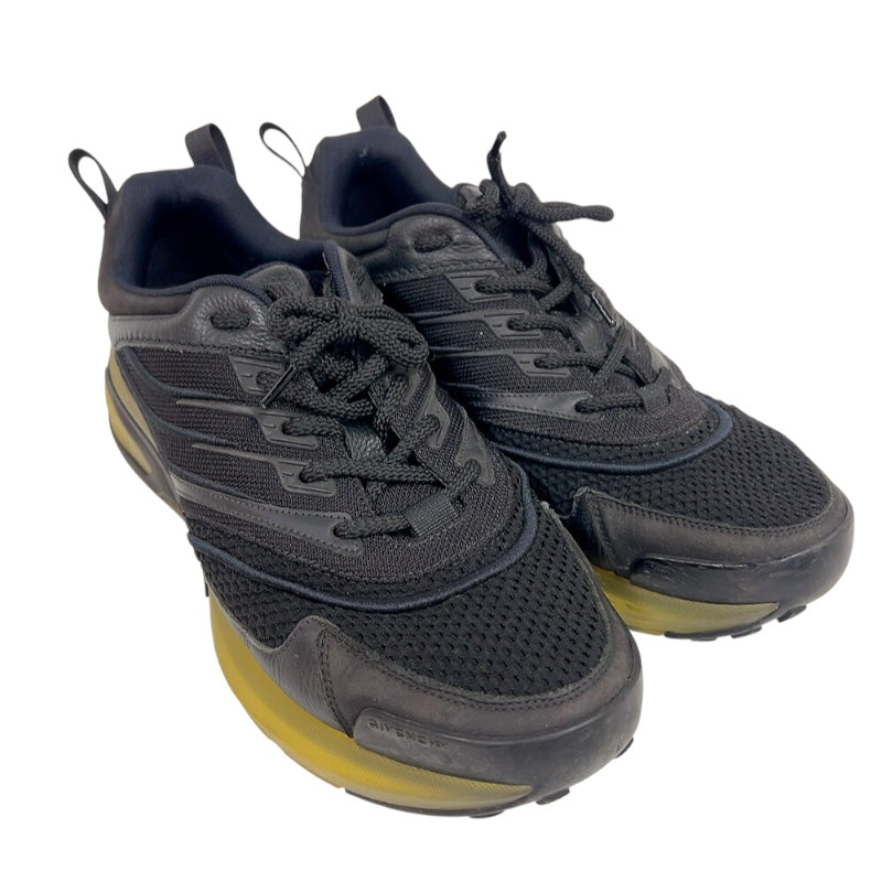 ジバンシィ GIVENCHY GIV　1　RUNNER　ローカットスニーカー FR0211 ブラック メンズ スニーカー