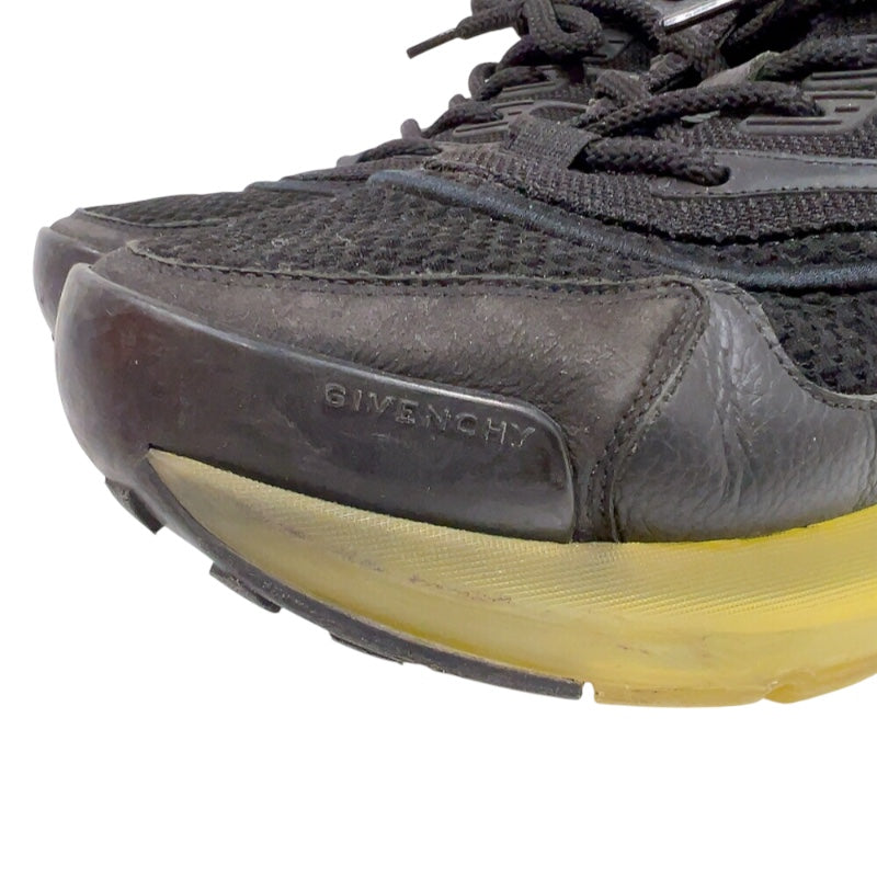 ジバンシィ GIVENCHY GIV　1　RUNNER　ローカットスニーカー FR0211 ブラック メンズ スニーカー