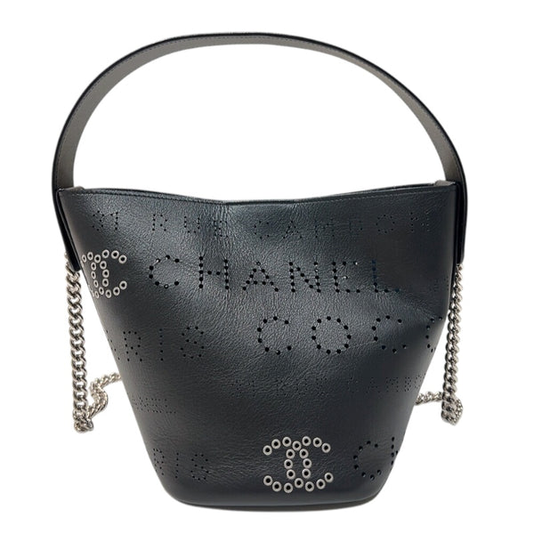 シャネル CHANEL ロゴパンチング　チェーンショルダーバッグ 27番台 ブラック シルバー金具 カーフスキン レディース ショルダーバッグ
