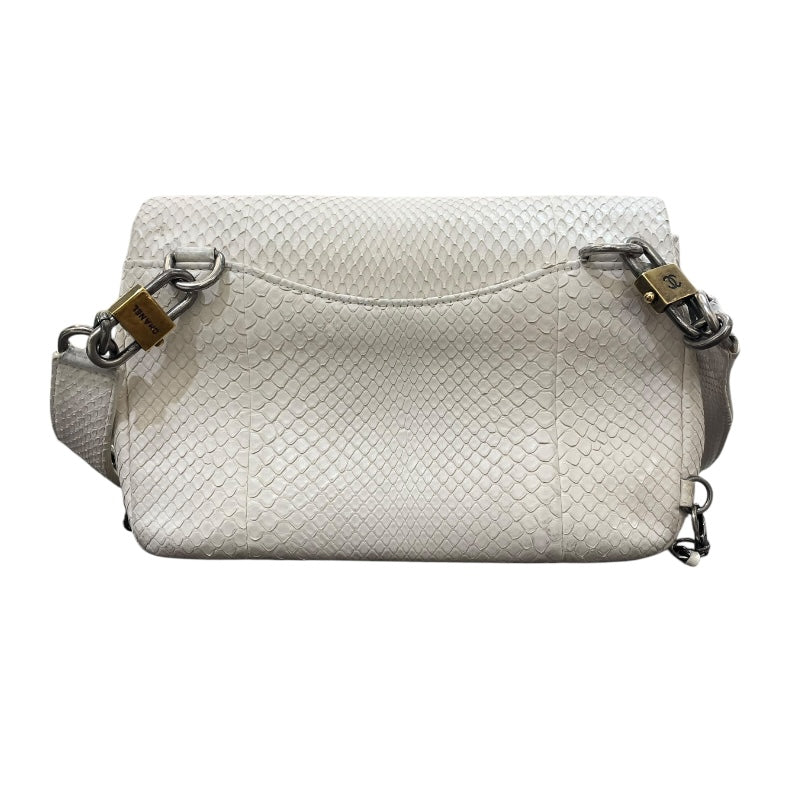 シャネル CHANEL スモールフラップクロスボディ 22番台 ホワイト パイソン レディース ショルダーバッグ