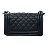 シャネル CHANEL ボーイシャネル20 A67085 ブラック　シルバー金具 キャビアスキン レディース ショルダーバッグ