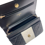 シャネル CHANEL マトラッセ チェーンウォレット AP0250 ブラック/ホワイト　ゴールド金具 ラムスキン レディース ショルダーバッグ