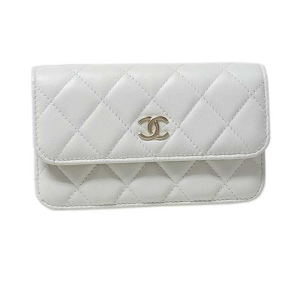 シャネル CHANEL マトラッセ パールチェーン ウォレット AP1839 ホワイト ラムスキン レディース ショルダーバッグ