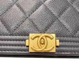 シャネル CHANEL ボーイシャネル15　ミニチェーンショルダーバッグ A67364 グレー　ゴールド金具 キャビアスキン レディース ショルダーバッグ