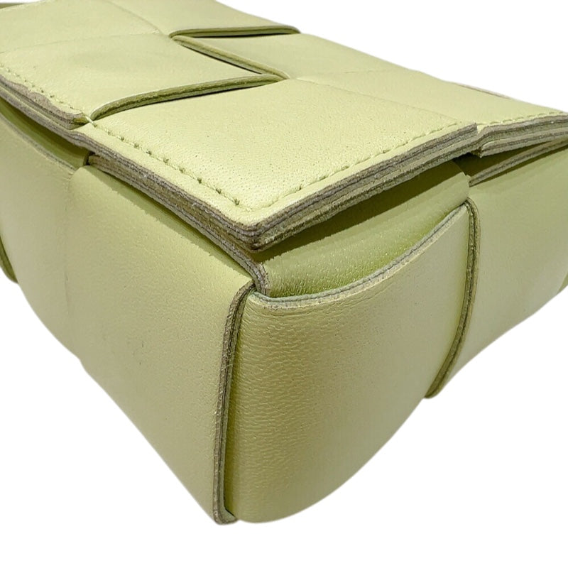ボッテガ・ヴェネタ BOTTEGA VENETA キャンディ カセット 666688 ペールグリーン レザー レディース ショルダーバッグ