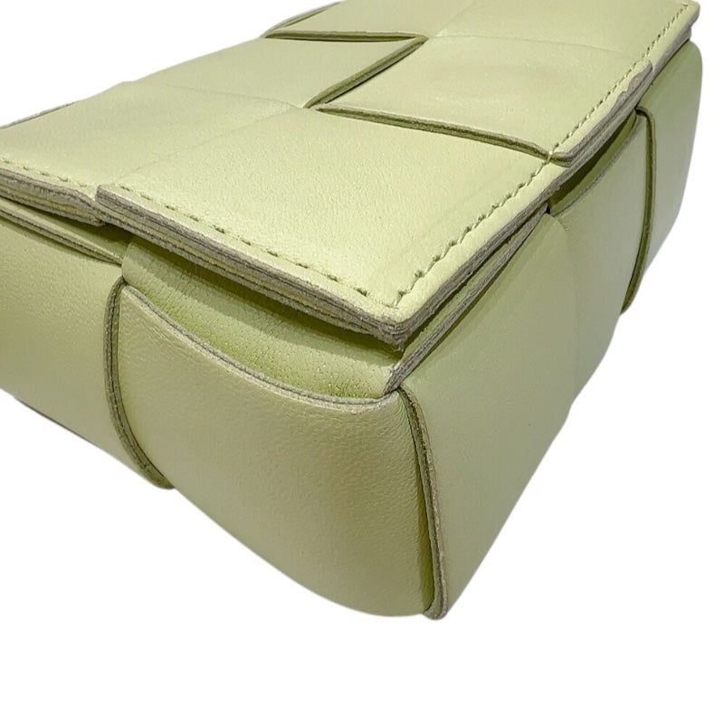ボッテガ・ヴェネタ BOTTEGA VENETA キャンディ カセット 666688 ペールグリーン レザー レディース ショルダーバッグ