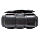 ボッテガ・ヴェネタ BOTTEGA VENETA キャンディパデッドカセット 716648VCQR1 ブラック レザー レディース ショルダーバッグ