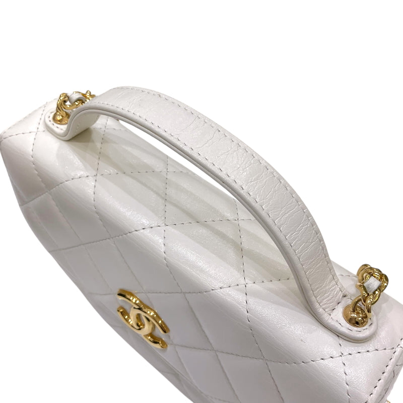 シャネル CHANEL マトラッセ 2WAYショルダーバッグ ホワイト ゴールド金具 カーフスキン レディース ショルダーバッグ