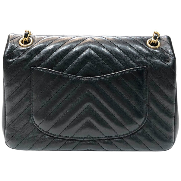 シャネル CHANEL シェブロンVステッチチェーンウォレット 26番台 ブラック ゴールド金具 ラムスキン レディース ショルダーバッグ