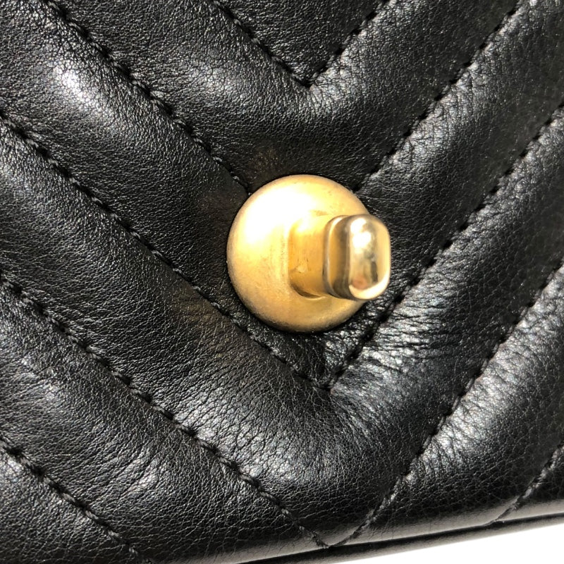 シャネル CHANEL シェブロンVステッチチェーンウォレット 26番台 ブラック ゴールド金具 ラムスキン レディース ショルダーバッグ