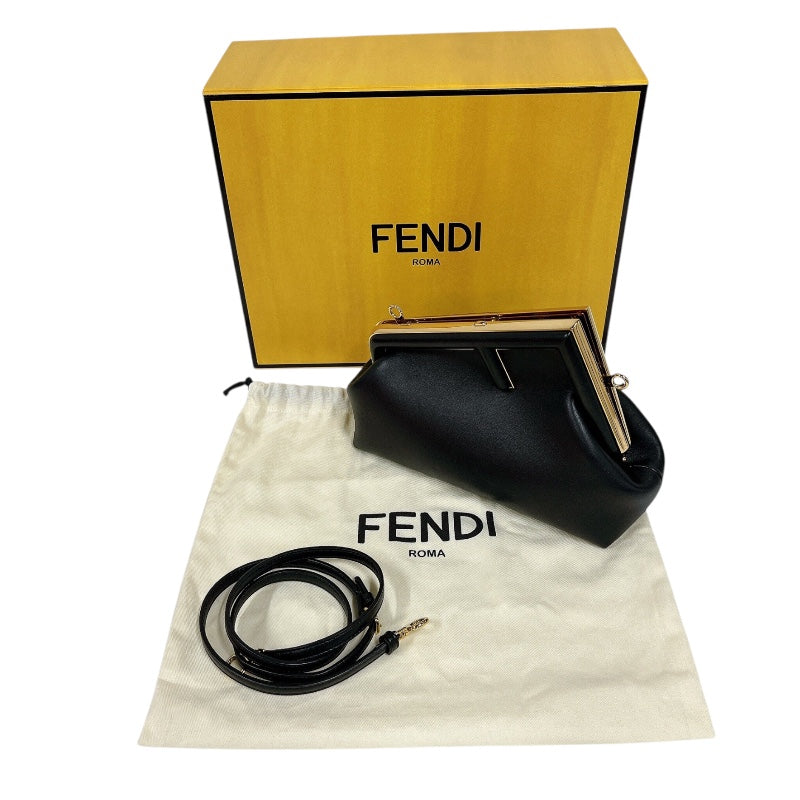 フェンディ FENDI ファーストスモール 8BP129ABVE228ー8321