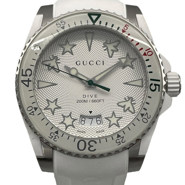グッチ GUCCI ダイブ 40mm YA136337 ホワイト SS クオーツ メンズ 腕時計
