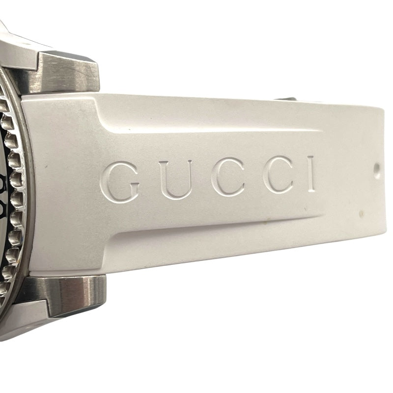 グッチ GUCCI ダイブ 40mm YA136337 ホワイト SS クオーツ メンズ 腕時計