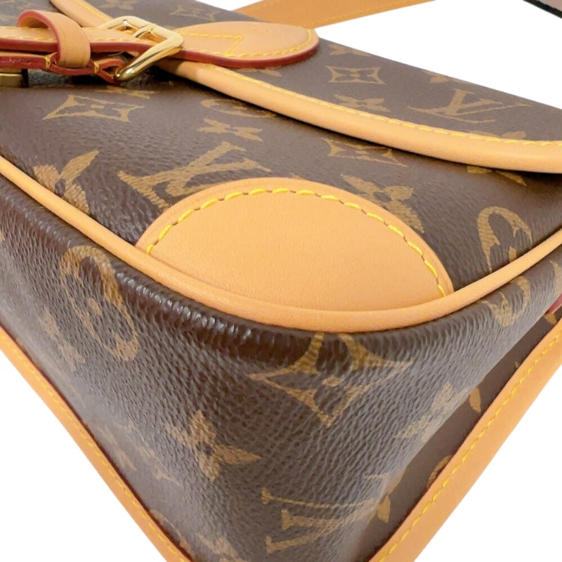 【美品です★】のショルダーバッグM45985 ルイ・ヴィトン LOUIS VUITTON ディアヌNM PM M45985 ブラウン