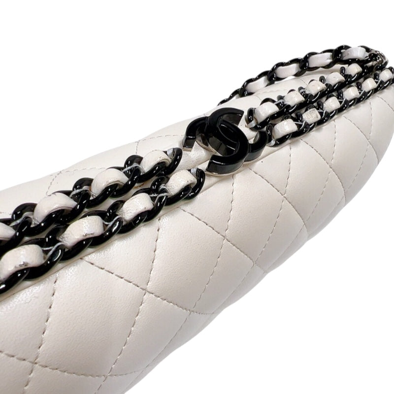 シャネル CHANEL マトラッセ　イブニングバッグ ホワイト/ブラック ラムスキン レディース ショルダーバッグ