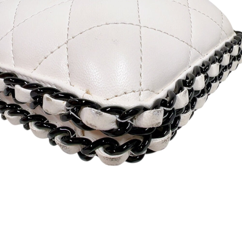 シャネル CHANEL マトラッセ　イブニングバッグ ホワイト/ブラック ラムスキン レディース ショルダーバッグ
