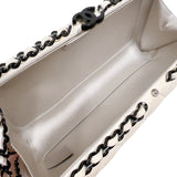 シャネル CHANEL マトラッセ　イブニングバッグ ホワイト/ブラック ラムスキン レディース ショルダーバッグ