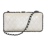 シャネル CHANEL マトラッセ　イブニングバッグ ホワイト/ブラック ラムスキン レディース ショルダーバッグ