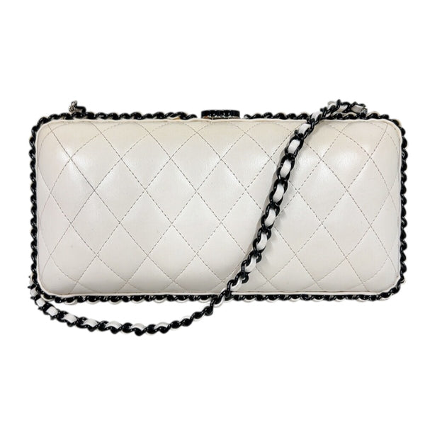 シャネル CHANEL マトラッセ　イブニングバッグ ホワイト/ブラック ラムスキン レディース ショルダーバッグ