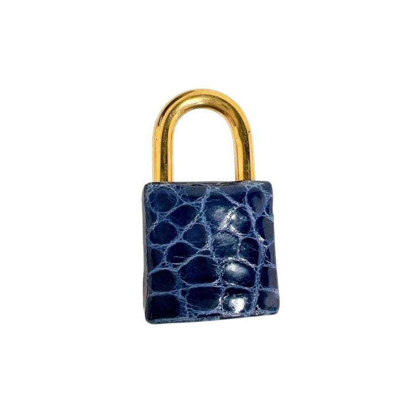 エルメス HERMES ケリー28　外縫い　 □K刻印　(2007年製) ブルーロイ　ゴールド金具 クロコポロサス　リセ レディース ショルダーバッグ