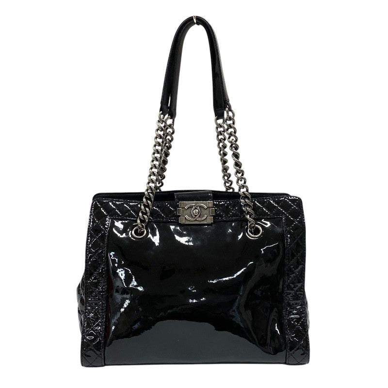 シャネル CHANEL ボーイシャネル チェーントート ブラック パテントレザー レディース ショルダーバッグ