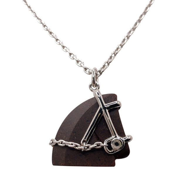 エルメス HERMES シュヴァルネックレス メタル　ウッド アクセサリー