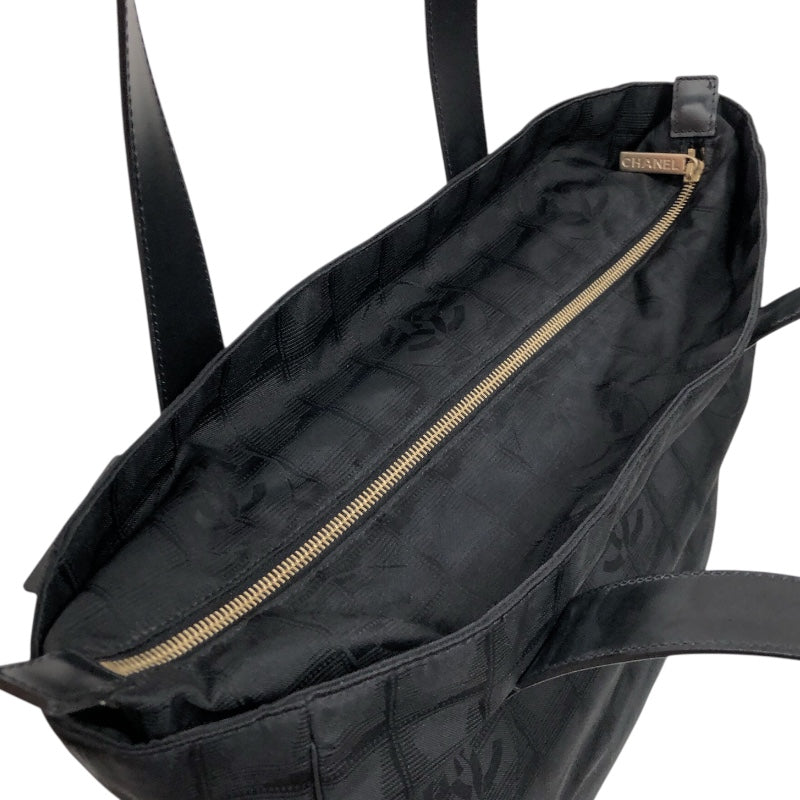 シャネル CHANEL ニュートラベルライン トートバッグGM A15825 ブラック ナイロンジャガード ユニセックス トートバッグ