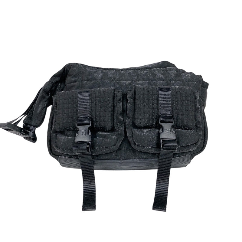 シャネル CHANEL チョコバースポーツライン2WAYショルダー A33035 ブラック　 サテン ユニセックス ボディバッグ