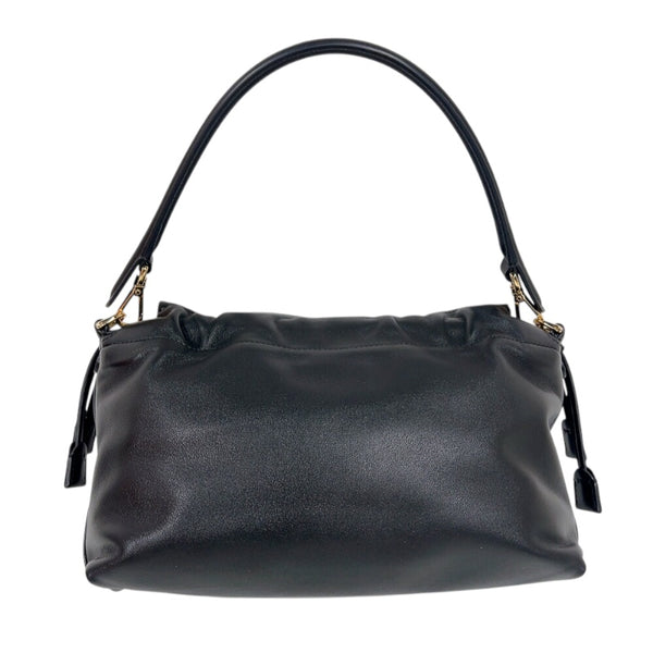 フェンディ FENDI マンマバケットミディアム 8BR833 ブラック　ゴールド金具 ナッパレザー レディース ショルダーバッグ