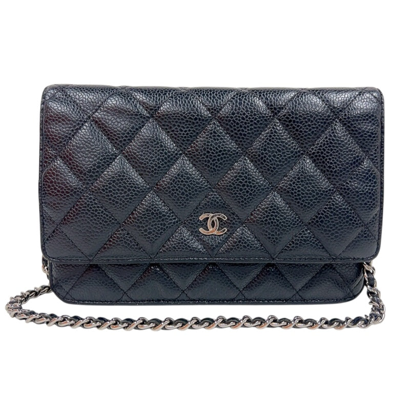 シャネル CHANEL マトラッセ チェーンウォレット A33814 ブラック　シルバー金具 キャビアスキン レディース ショルダーバッグ