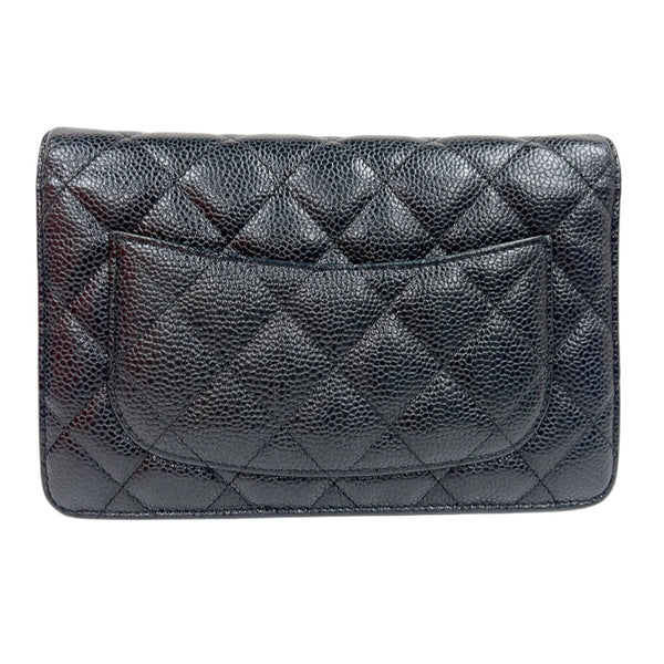 シャネル CHANEL マトラッセ チェーンウォレット A33814 ブラック　シルバー金具 キャビアスキン レディース ショルダーバッグ